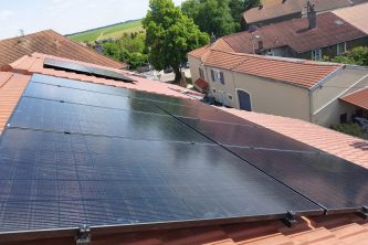 Installation panneaux solaires Villers-la-Montagne-